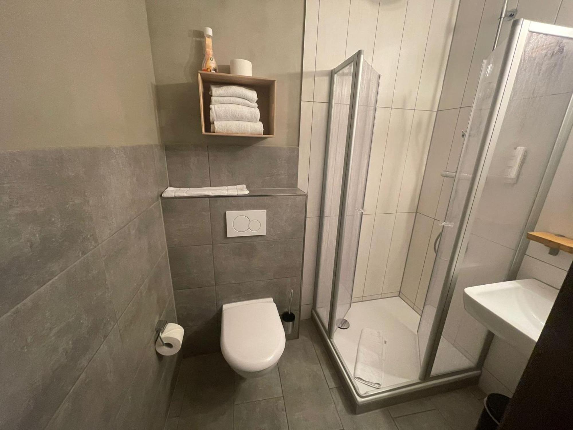 Zentrales Kobytinyhaus City Apartment Herford,Wlan,Parkplatz מראה חיצוני תמונה